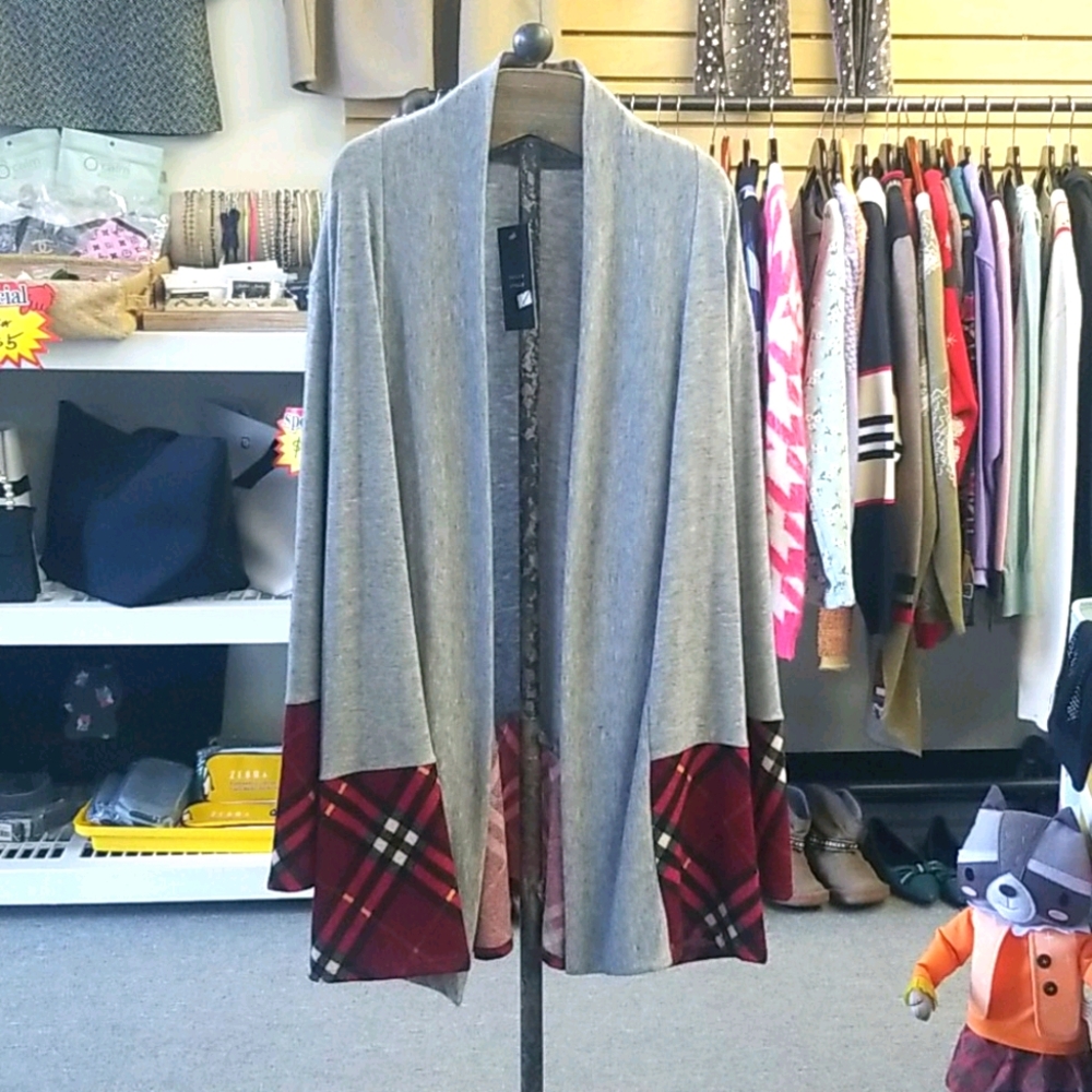 Women's cardigan